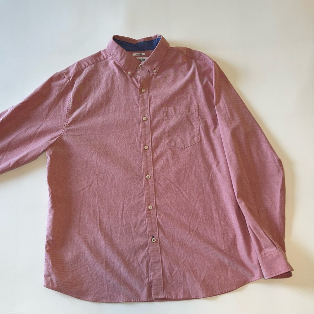 Crown & Ivy Men’s Red Casual Button Down XL